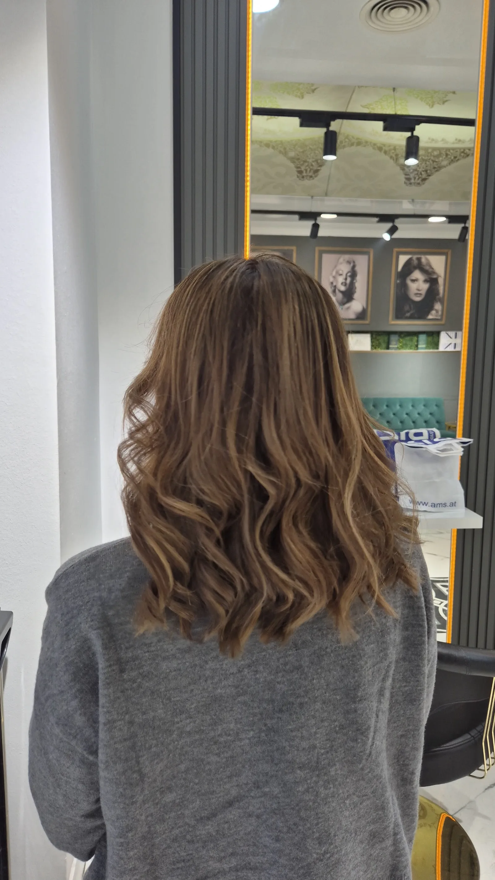Blick in den Salon